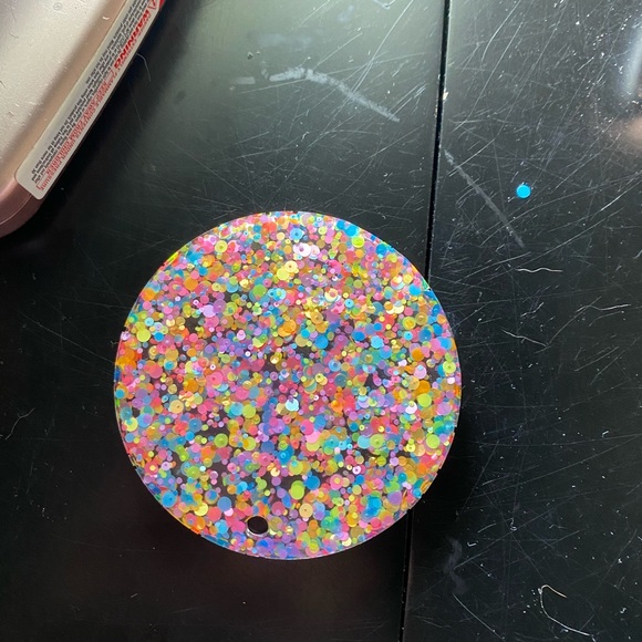 CIRCLE CONFETTI RESIN COASTER - Picture 3 of 3